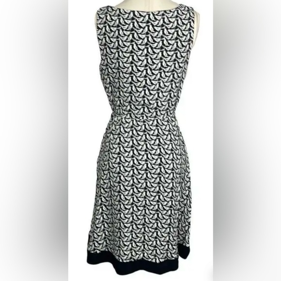 Kate Spade Sleeveless Black/White Bird Print Dress w Offset Tie Bodice - Picture 5 of 10
